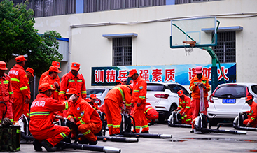 48768108360.jpg 48768108360.jpg