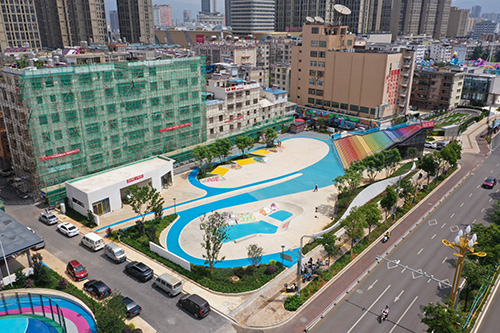 滑板公园亮相玉溪.jpg 滑板公园亮相玉溪.jpg