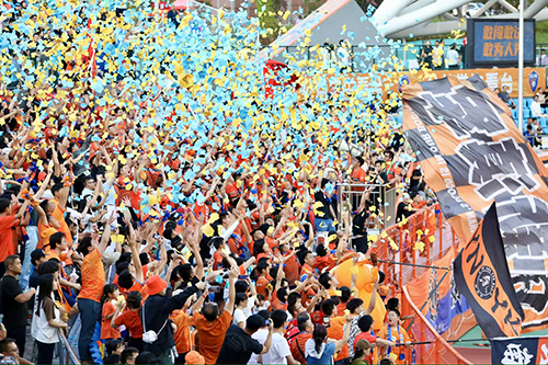 足球:聂耳故乡一张新的城市名片1.jpg 足球:聂耳故乡一张新的城市名片1.jpg