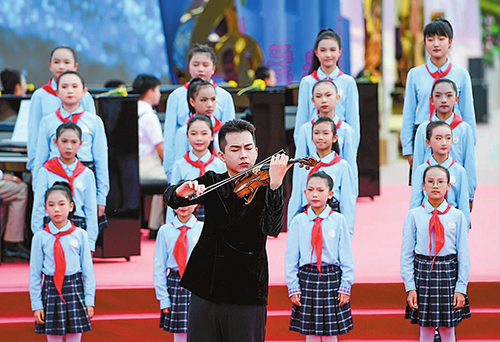 齐聚聂耳故乡 共同唱响“前进前进前进进”2.jpg 齐聚聂耳故乡 共同唱响“前进前进前进进”2.jpg