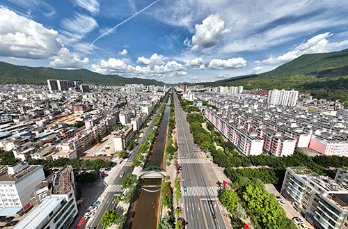 乡镇“四抓”激发新平县域经济发展新活力.jpg 乡镇“四抓”激发新平县域经济发展新活力.jpg