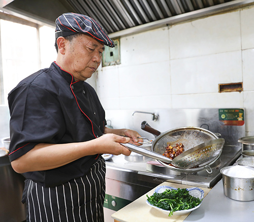 品正宗羊全席,来浦贝就对了.jpg 品正宗羊全席,来浦贝就对了.jpg