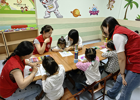 澄江构建“一老一小”幸福生活圈.jpg 澄江构建“一老一小”幸福生活圈.jpg