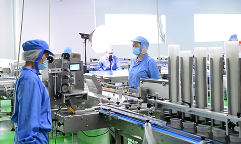 中秋节临近 月饼生产忙.jpg 中秋节临近 月饼生产忙.jpg