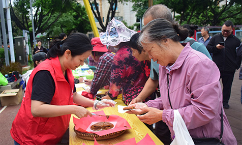 社区多彩活动迎中秋.jpg 社区多彩活动迎中秋.jpg