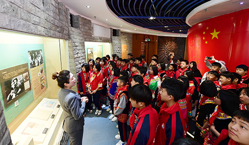 玉溪奏响爱国主义教育最强音.jpg 玉溪奏响爱国主义教育最强音.jpg