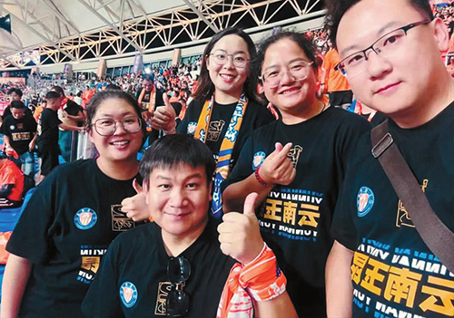 点燃足球梦想 守护家乡荣耀1.jpg 点燃足球梦想 守护家乡荣耀1.jpg