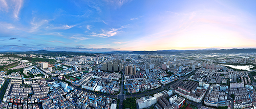 长歌奋进奏华章勇毅前行向未来.jpg 长歌奋进奏华章勇毅前行向未来.jpg