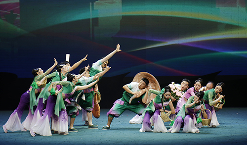 云南省第四届传统戏剧曲艺汇演闭幕式及综合晚会举行.jpg 云南省第四届传统戏剧曲艺汇演闭幕式及综合晚会举行.jpg