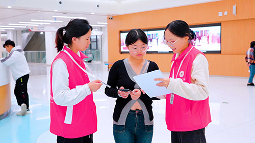 玉溪市中山医院全面接诊.jpg 玉溪市中山医院全面接诊.jpg