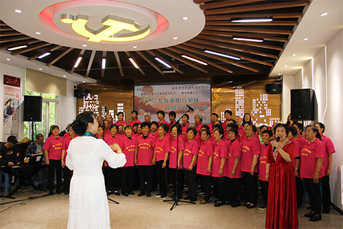 葫田社区文艺汇演迎重阳.jpg 葫田社区文艺汇演迎重阳.jpg