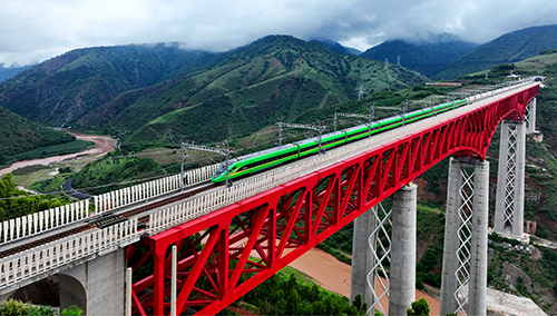 四通八达路路畅内畅外联道道通.jpg 四通八达路路畅内畅外联道道通.jpg