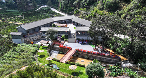 小寨村田园综合体绘出乡村新图景.jpg 小寨村田园综合体绘出乡村新图景.jpg