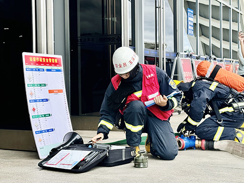 玉溪站开展消防宣传活动.jpg 玉溪站开展消防宣传活动.jpg