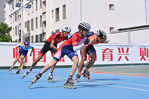 千名健儿展活力 共绘体育惠民新图景.jpg 千名健儿展活力 共绘体育惠民新图景.jpg