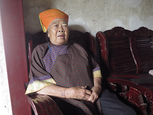 这棵芒果上千岁傣家青年树下会.jpg 这棵芒果上千岁傣家青年树下会.jpg