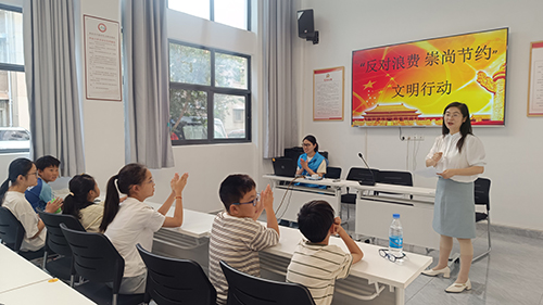 葫泉社区暑期公益班开班.jpg 葫泉社区暑期公益班开班.jpg