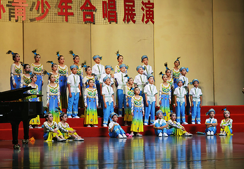 歌声飞扬传承红色基因.jpg 歌声飞扬传承红色基因.jpg