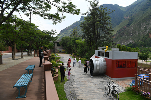 绿汁旅游持续火热.jpg 绿汁旅游持续火热.jpg