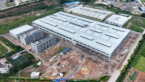 祥宇印务生产线项目建设正酣.jpg 祥宇印务生产线项目建设正酣.jpg