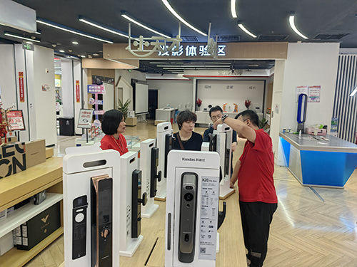 居家适老化改造让养老变“享老”1.jpg 居家适老化改造让养老变“享老”1.jpg