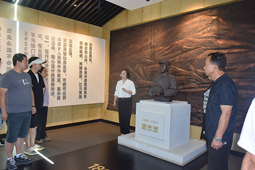 深挖红色资源 筑牢精神高地.jpg 深挖红色资源 筑牢精神高地.jpg