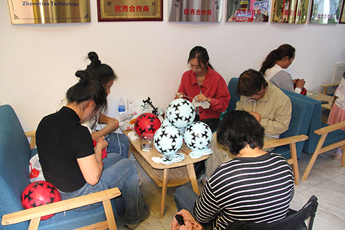 峨山多措并举促就业擦亮民生幸福底色.jpg 峨山多措并举促就业擦亮民生幸福底色.jpg