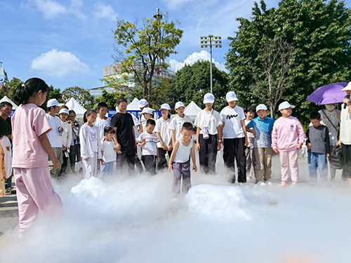 全国科普月玉溪市暨红塔区主场活动启动.jpg 全国科普月玉溪市暨红塔区主场活动启动.jpg