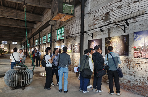“铜映绿汁江”易门铜矿国家工业遗产专题摄影展在绿汁镇展出.jpg “铜映绿汁江”易门铜矿国家工业遗产专题摄影展在绿汁镇展出.jpg