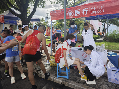 两万跑者与玉溪的“双向奔赴”4.jpg 两万跑者与玉溪的“双向奔赴”4.jpg